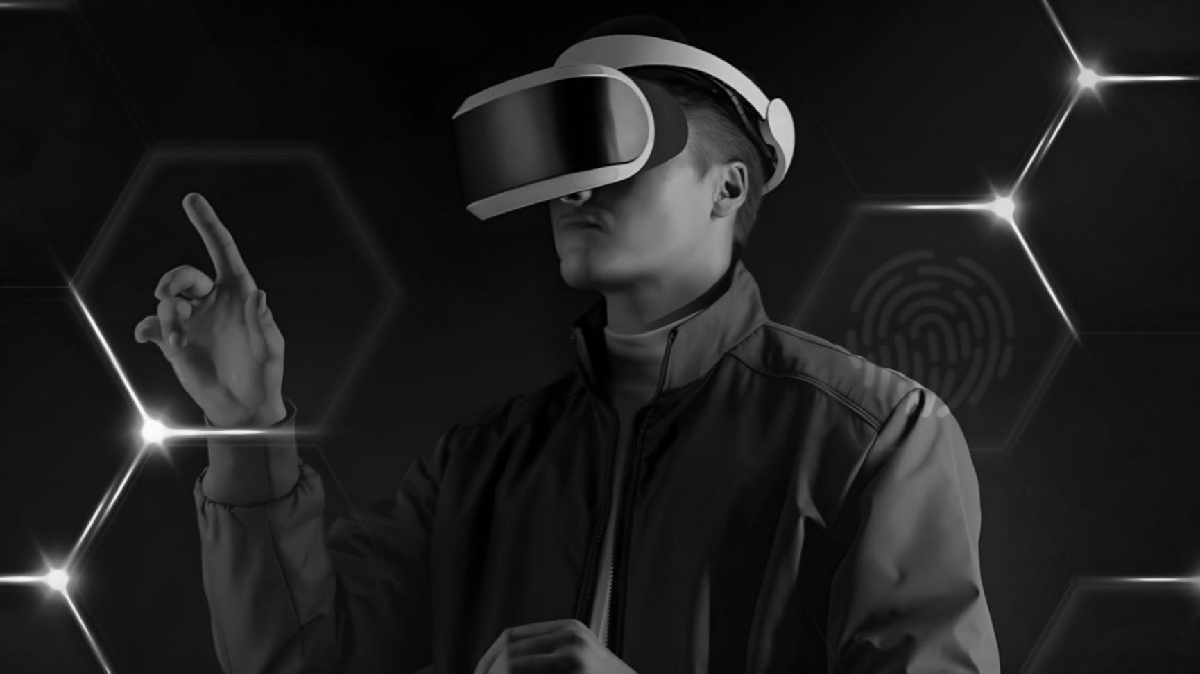 Student presenting VR project demonstration